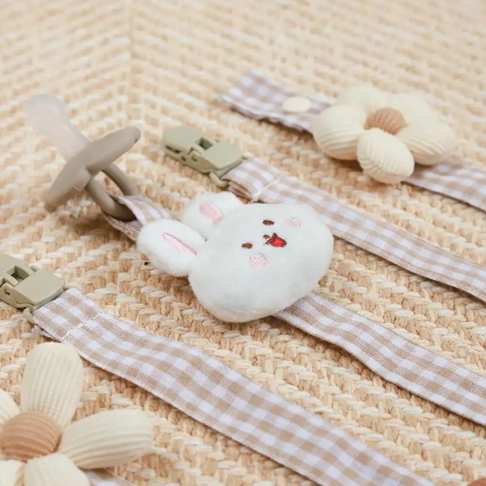 1PCS Cute Bear Baby Pacifier Clip Chain Dummy Holder Soother Pacifier Clips Strap Nipple Holder Infant Feeding Babies Accessorie