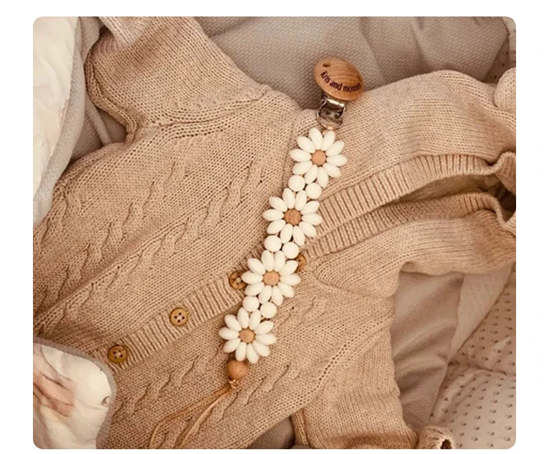 Baby Pacifier Clip Flower Soother Clip Handmade Silicone Dummy Nipple Holder Clip Newborn Essentional Teething Toys