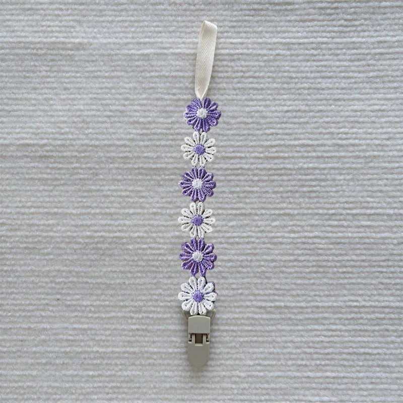 Little Daisy Pacifier Clips Baby Pacifier Anti-drop Chain Toddler Dummy Clip Nipple Holder Baby Shower Gift Baby Accessories