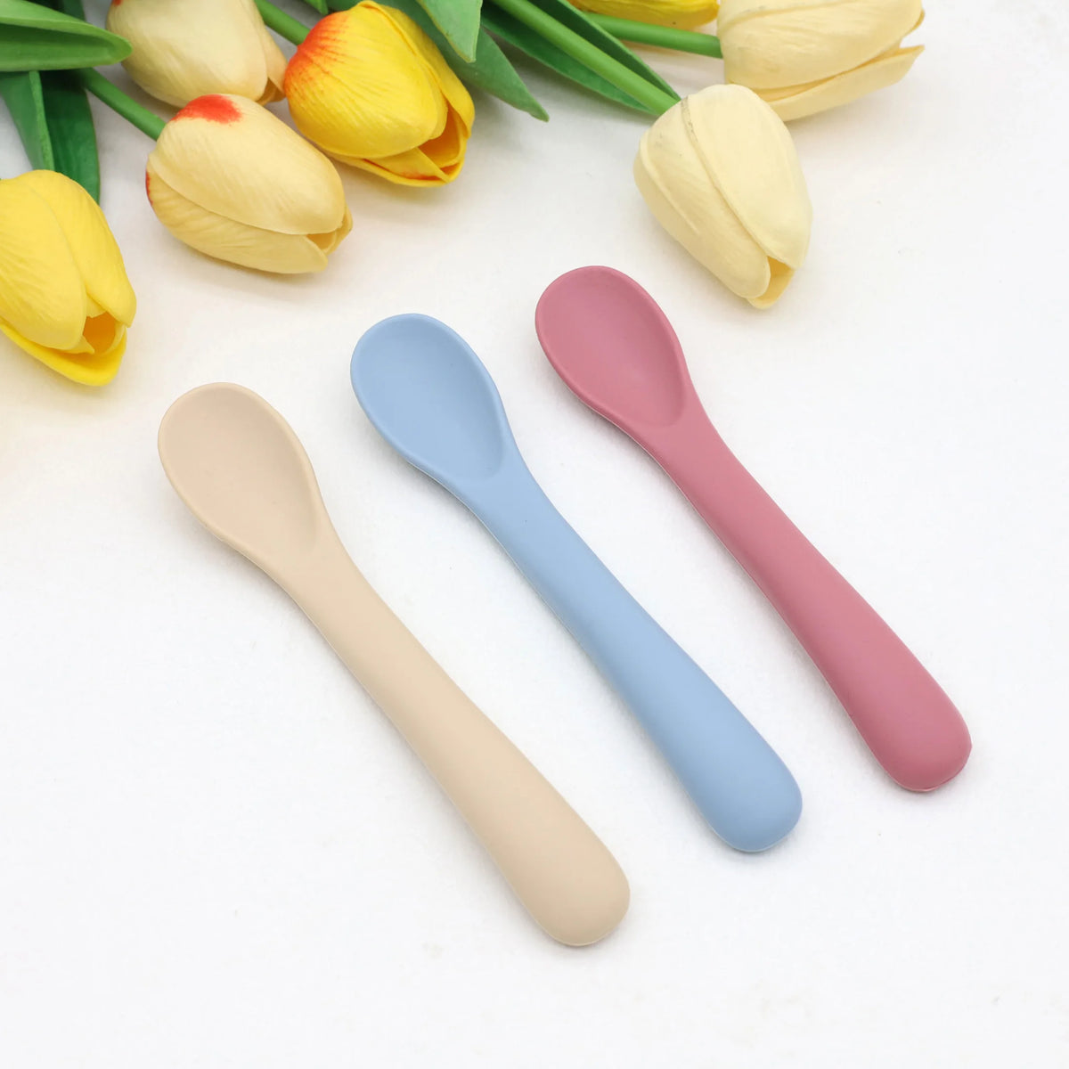 3pcs Baby Silicone Soft Spoon Gadgets Feeding Bebe Baby Items Baby Food Tiny Spoon